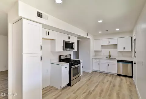 8437 S 6th Ave, Phoenix, AZ 85041 photo 8