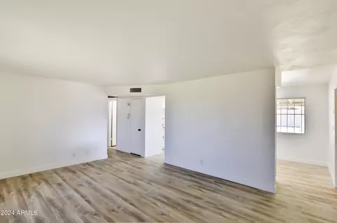 8437 S 6th Ave, Phoenix, AZ 85041 photo 7
