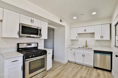 8437 S 6th Ave, Phoenix, AZ 85041 photo 10