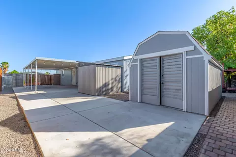 2945 E Sequoia Dr, Phoenix, AZ 85050 photo 36