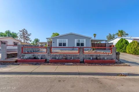 2945 E Sequoia Dr, Phoenix, AZ 85050