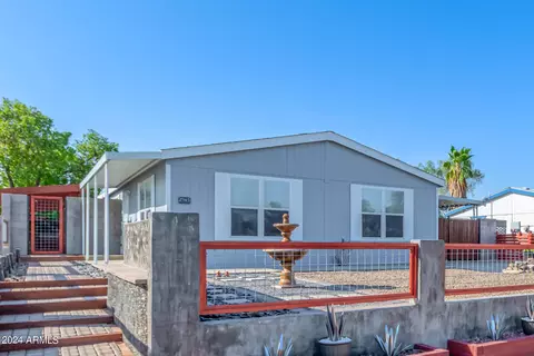 2945 E Sequoia Dr, Phoenix, AZ 85050 photo 7