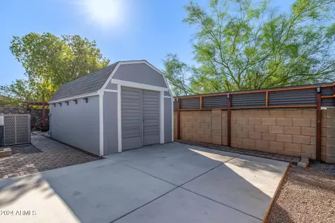 2945 E Sequoia Dr, Phoenix, AZ 85050 photo 35