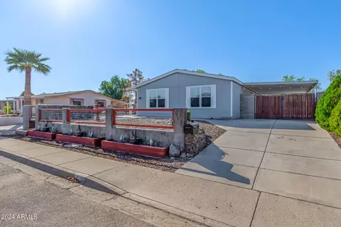2945 E Sequoia Dr, Phoenix, AZ 85050 photo 3