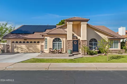 2026 E Laurel Cir, Mesa, AZ 85213