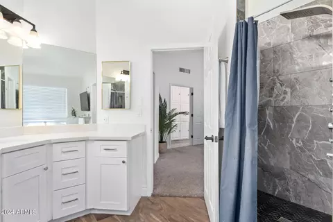 Bath - 2026 E Laurel Cir, Mesa, AZ 85213 photo 4 of 5