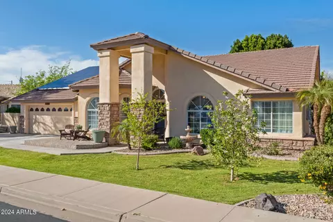Exterior - 2026 E Laurel Cir, Mesa, AZ 85213 photo 3 of 9