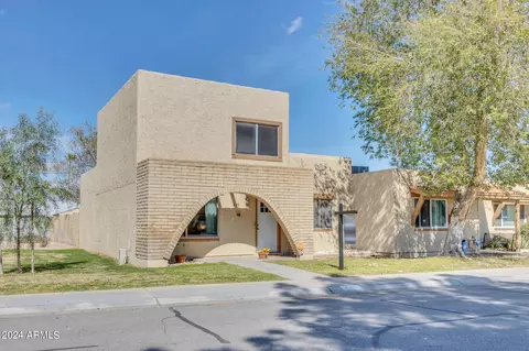 2146 E Minton Dr, Tempe, AZ 85282