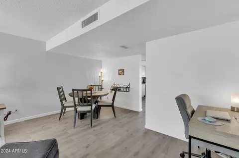 2146 E Minton Dr, Tempe, AZ 85282 photo 5