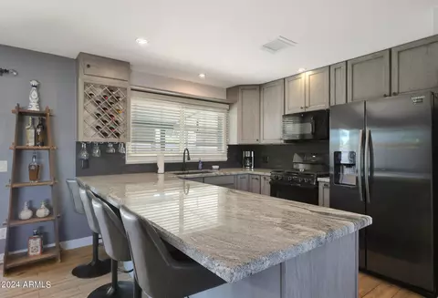 2405 E Alameda Dr, Tempe, AZ 85282 photo 12