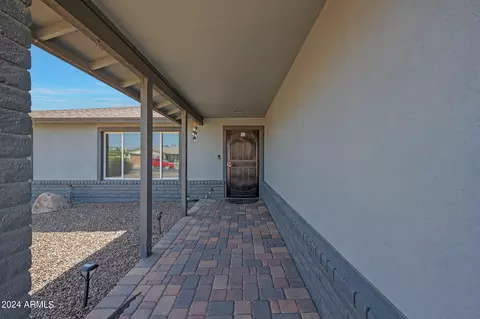 2405 E Alameda Dr, Tempe, AZ 85282 photo 3
