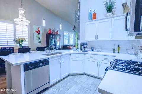 8620 E Fairbrook St, Mesa, AZ 85207 photo 3