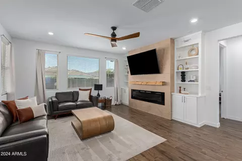 10105 E Sphere Ave, Mesa, AZ 85212 photo 5