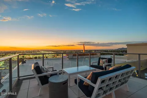 View/Area - 2211 E Camelback Rd #505, Phoenix, AZ 85016 photo 1 of 1