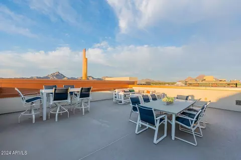 Exterior - 2211 E Camelback Rd #505, Phoenix, AZ 85016 photo 7 of 8