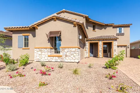 8628 W Solano Dr, Glendale, AZ 85305