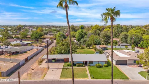5704 N 11th Ave, Phoenix, AZ 85013
