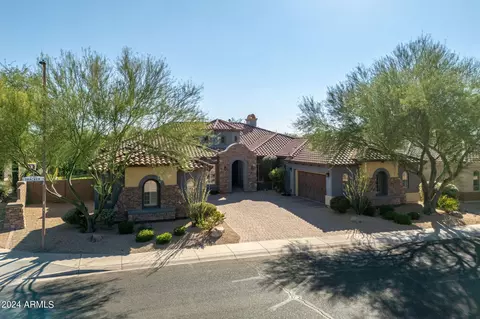 3825 E Tracker Trl, Phoenix, AZ 85050 photo 4