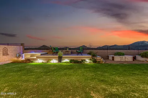 Exterior - 315 E Balao Dr, Phoenix, AZ 85085 photo 7 of 31