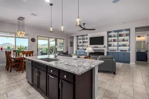 Kitchen - 315 E Balao Dr, Phoenix, AZ 85085 photo 2 of 5