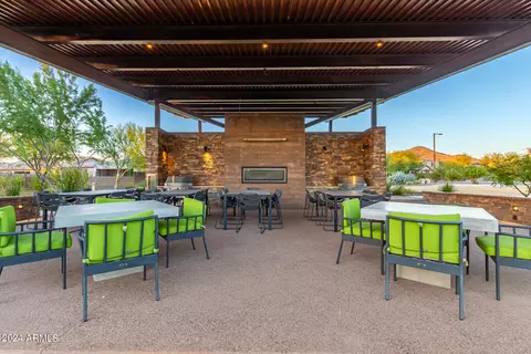 View/Area - 315 E Balao Dr, Phoenix, AZ 85085 photo 5 of 17