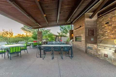 View/Area - 315 E Balao Dr, Phoenix, AZ 85085 photo 6 of 17