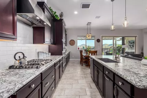 Kitchen - 315 E Balao Dr, Phoenix, AZ 85085 photo 5 of 5