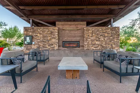 View/Area - 315 E Balao Dr, Phoenix, AZ 85085 photo 3 of 17