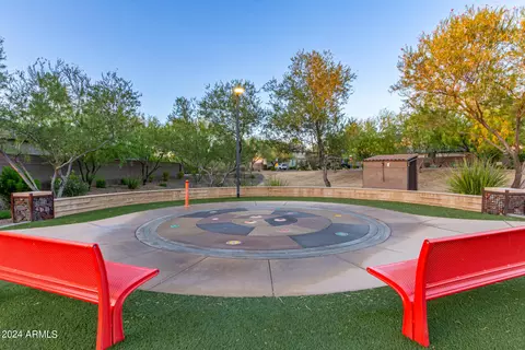 View/Area - 315 E Balao Dr, Phoenix, AZ 85085 photo 13 of 17