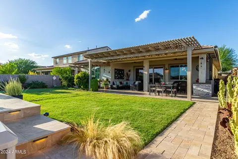 Exterior - 315 E Balao Dr, Phoenix, AZ 85085 photo 13 of 31