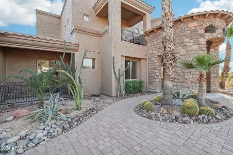 Exterior - 8733 E Russell St, Mesa, AZ 85207 photo 26 of 37