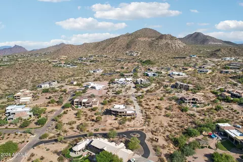 View/Area - 8733 E Russell St, Mesa, AZ 85207 photo 5 of 6