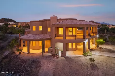 Exterior - 8733 E Russell St, Mesa, AZ 85207 photo 34 of 37