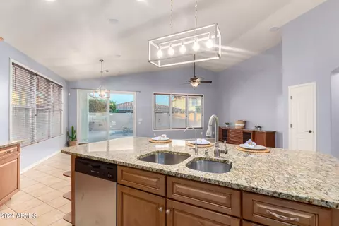 2120 E Chanute Pass, Phoenix, AZ 85040 photo 11