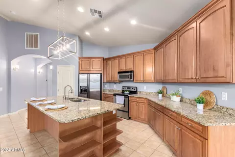 2120 E Chanute Pass, Phoenix, AZ 85040 photo 8