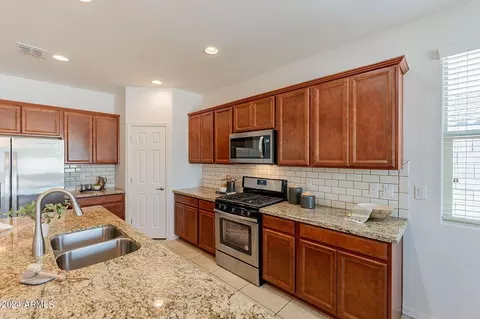 17418 W Eagle Ct, Goodyear, AZ 85338 photo 14