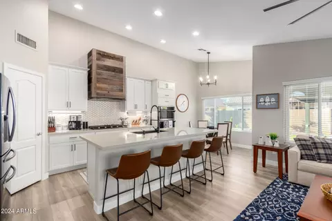 660 W Scott Ave, Gilbert, AZ 85233 photo 11