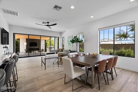 2196 E Canary Dr, Gilbert, AZ 85297 photo 5
