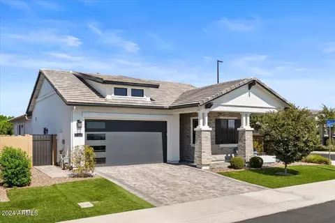 2196 E Canary Dr, Gilbert, AZ 85297