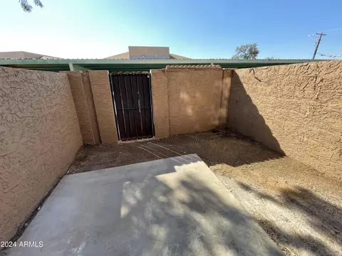 4241 N 69th Ln #1331, Phoenix, AZ 85033 photo 10