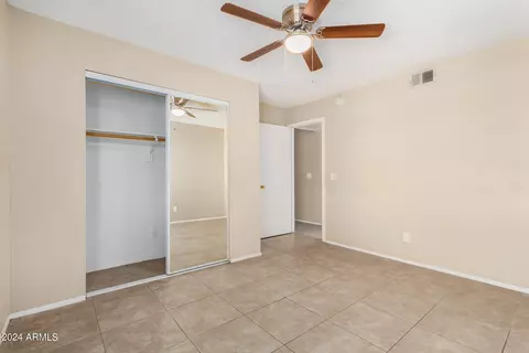 4241 N 69th Ln #1331, Phoenix, AZ 85033 photo 23