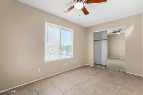 4241 N 69th Ln #1331, Phoenix, AZ 85033 photo 15