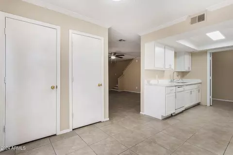 4241 N 69th Ln #1331, Phoenix, AZ 85033 photo 11