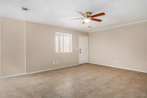 4241 N 69th Ln #1331, Phoenix, AZ 85033 photo 4