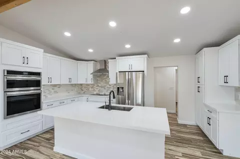 4501 N 17th Dr, Phoenix, AZ 85015 photo 7