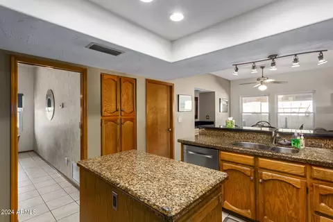 3920 E Tonto St, Phoenix, AZ 85044 photo 16