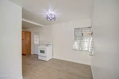 9627 N 7th Ave, Phoenix, AZ 85021 photo 11
