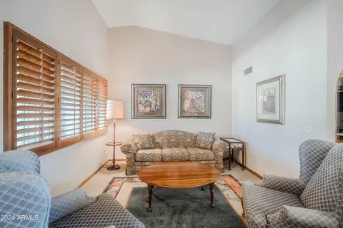 5424 N 106th Ave, Glendale, AZ 85307