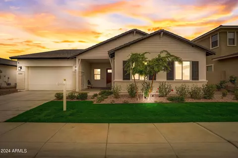 35783 N Geode Way, San Tan Valley, AZ 85143
