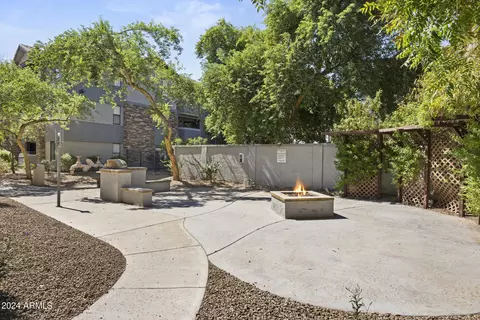 Exterior - 2025 E Campbell Ave #260, Phoenix, AZ 85016 photo 6 of 10
